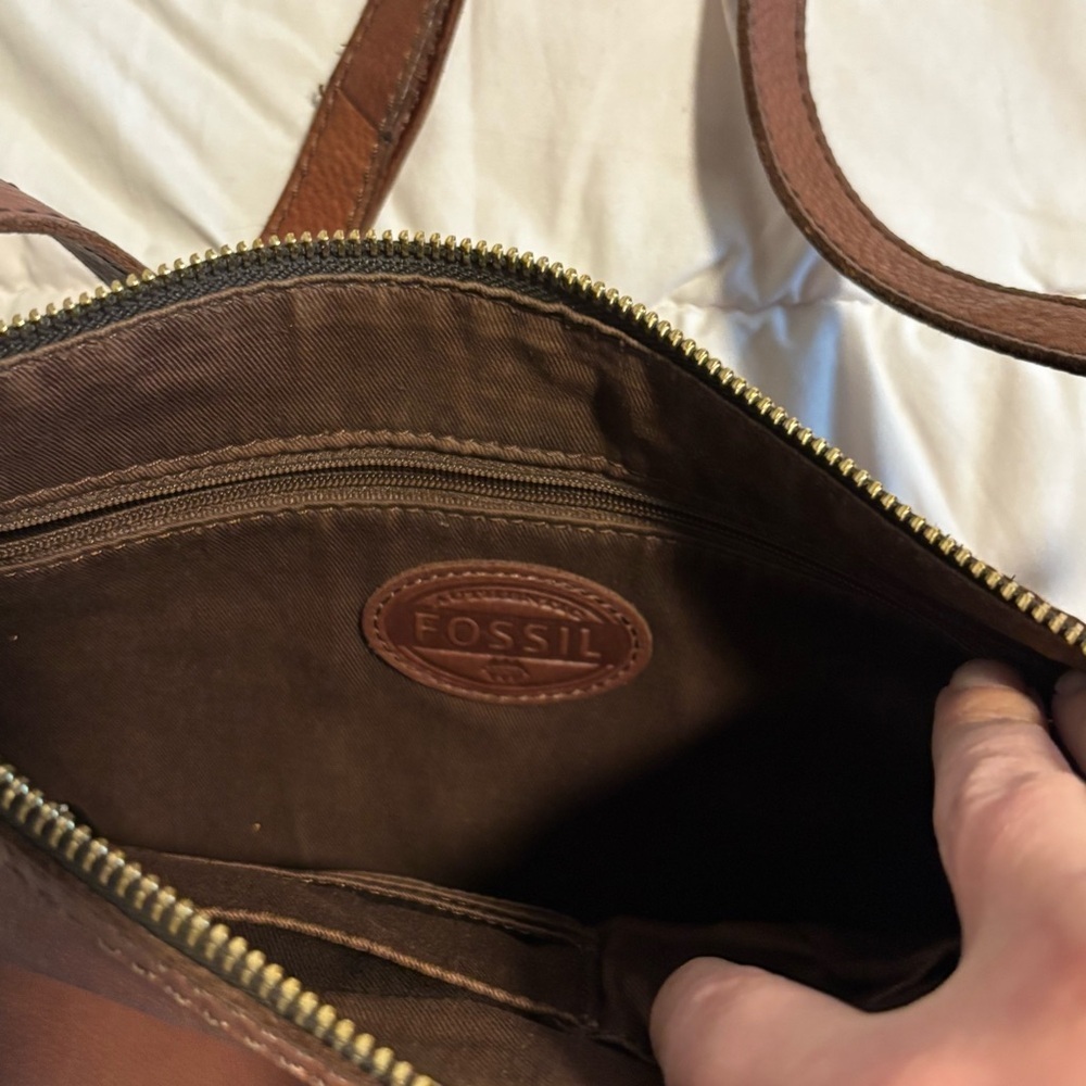 Fossil Elise Brown Leather Crossbody Bag Pebbled Leather Tan Zip Pocket Cow Hide - Picture 6 of 8